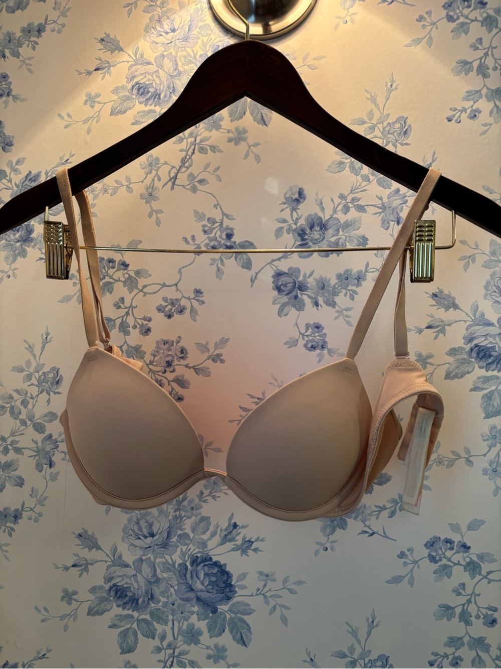 VS PINK Wear Everywhere Push-Up Bra Nude